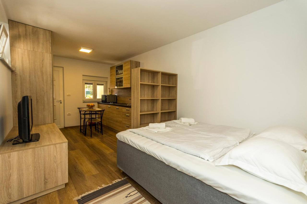 No Stress Apartment Grebastica Luaran gambar